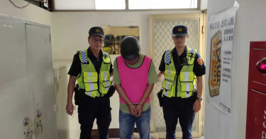屏東男偕妻到友人家作客 酒後持刀劃破主人肚還搶2千逃逸
