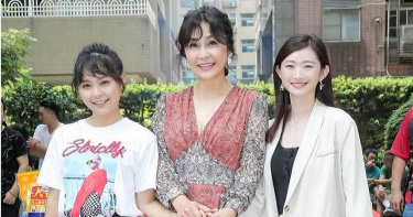 梁佑南母女首度合拍片 方琦爆料老媽意見多慶幸沒有對手戲