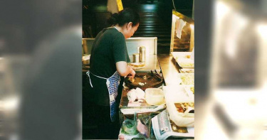 一碗肉粥打天下1/夫簽賭賠光家產 搏命櫃姐舉家回鄉租騎樓擺攤