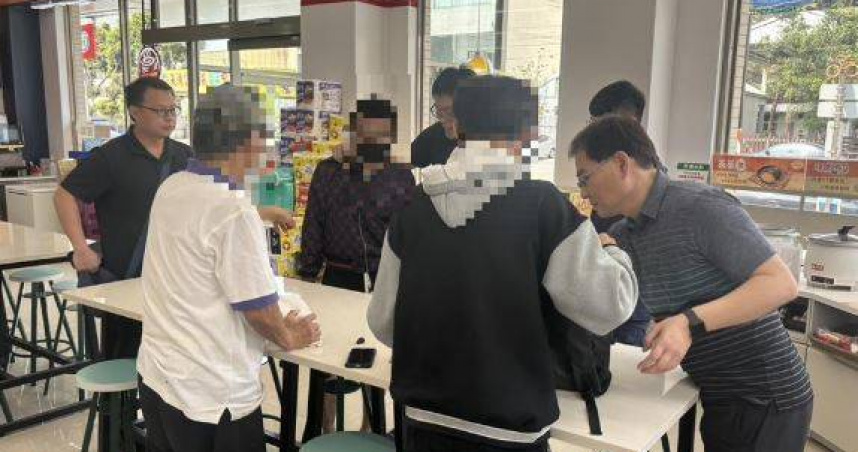 楊翁誤信假AI投資詐騙，損失200萬元才驚醒，事後警民聯手逮獲車手及監控手。（圖／翻攝畫面）