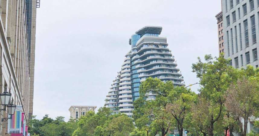 金管會提醒，民眾使用先買後付（BNPL）服務要審視自身的財務狀況。（圖／中國時報吳靜君攝）