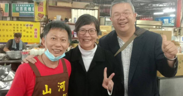 前立委蔡壁如角逐民眾黨主席失利，她再度回歸台中穿梭街巷深耕基層，矢言2028將再戰立委。（圖／翻攝自蔡壁如臉書）