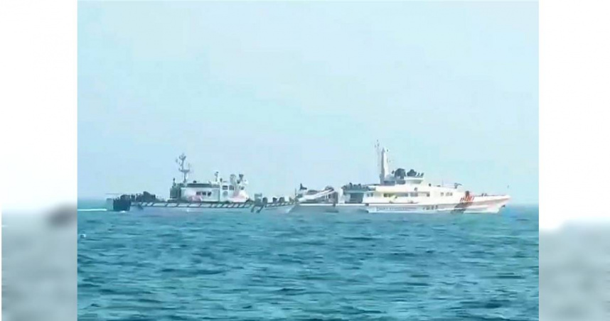 4艘大陸海警船25日再次侵擾金門限制水域，自去年「0214事件」發生後迄今已達64次。（圖／海巡署提供）