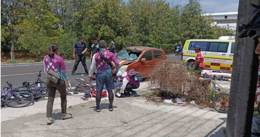 康橋國際學校騎行車隊22日發生嚴重車禍，顏姓少年遭轎車撞上而身受重傷，目前仍在救治中。（圖／報系資料照）