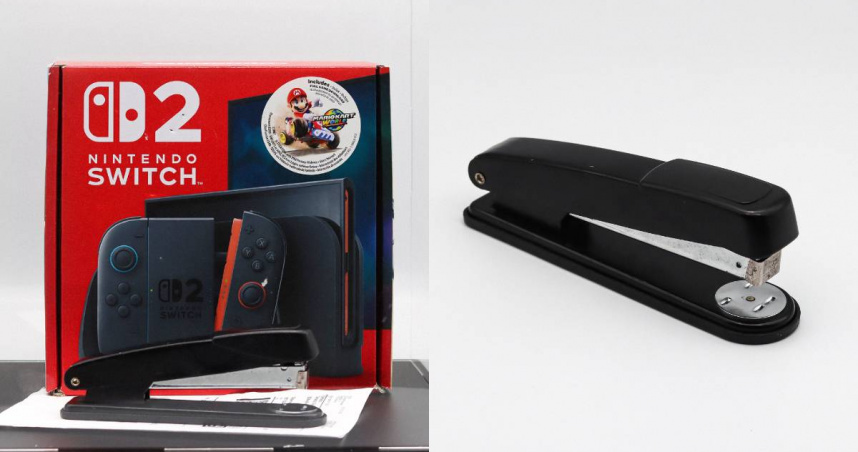 網友戲稱「釘書門」的Switch 2螢幕受損主機，最終被以25萬美元的高價售出。（圖／翻攝自X／@gamestop）