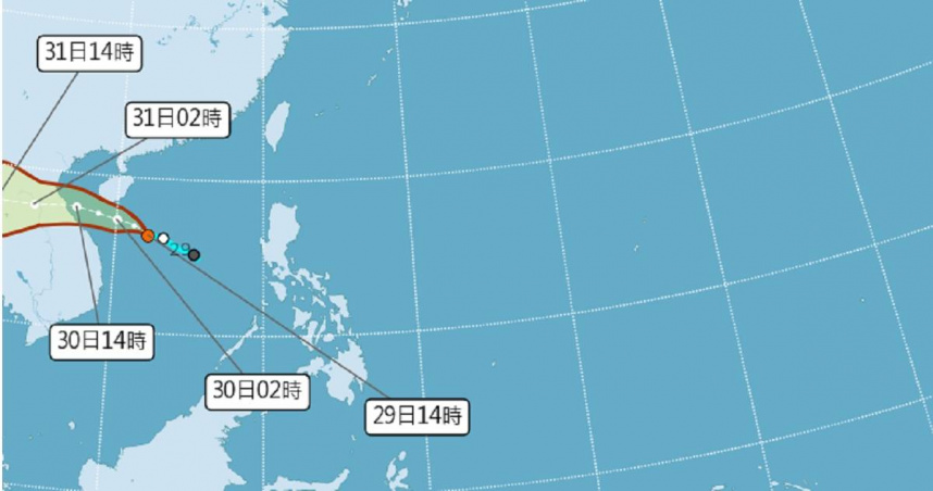 中央氣象署指出，目前在菲律賓呂宋島西方的熱帶性低氣壓「TD17」預計明天增強為颱風「藍湖」，但對台灣無影響。（圖／翻攝中央氣象署官網）