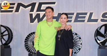 男星王陽明與同樣是藝人的妻子蔡詩芸今年結婚10週年。（圖／楊澍攝）