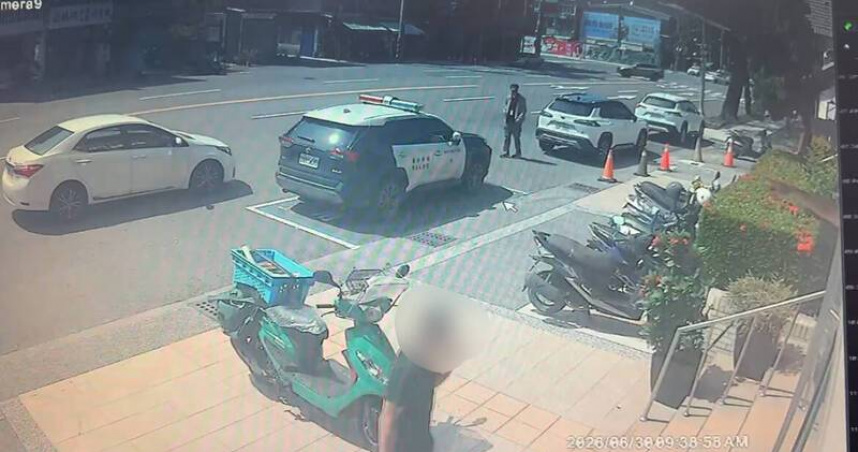 湊熱鬧「八條通」被抓！楠梓警處理車禍意外「抓一送一」 友探視又揪出毒品通緝犯