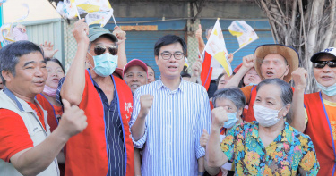 國民黨硬扯父兄朋友都涉賄 陳其邁回嗆:選舉要有格調一點
