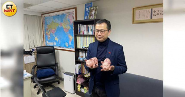 蔡英文自豪解決3任政府難題 羅智強怒嗆:開放萊豬是軟骨無能