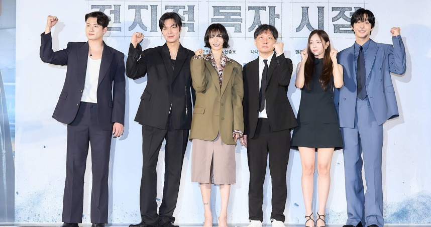 左起申承浩、李敏鎬、NANA、導演金秉祐、蔡秀彬及安孝燮。（圖／采昌國際多媒體提供）