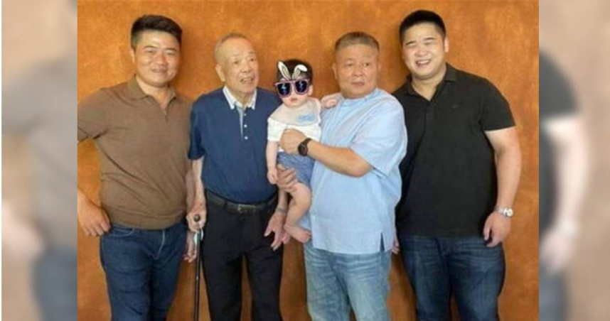 顏清標父親辭世！享耆壽92歲，顏莉敏辦公室低調證實。（圖／摘自國民黨立委顏寬恒臉書）