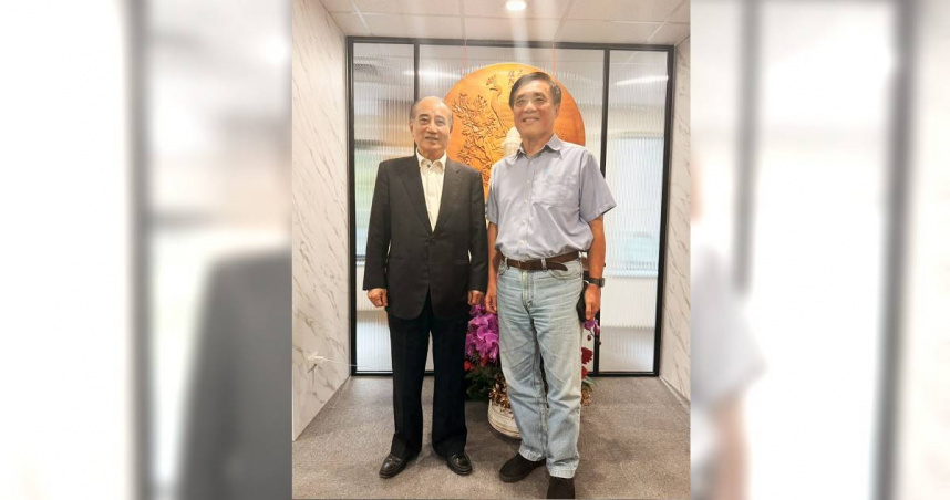 郝龍斌發出合照感謝王金平傾囊相授。對此，王金平表示，過去這段時間共有4位黨主席候選人來看他，郝龍斌來過兩、三次，但從未表示要選黨主席。（圖／取自郝龍斌臉書）