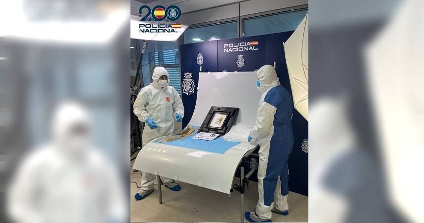 消失三周的畢卡索畫作終於找回來了。（圖／翻攝自PoliciaNacional）