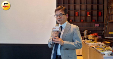 旅天下董事長李嘉寅表示，預計明年第1季正式上櫃掛牌。（圖／林榮芳攝）