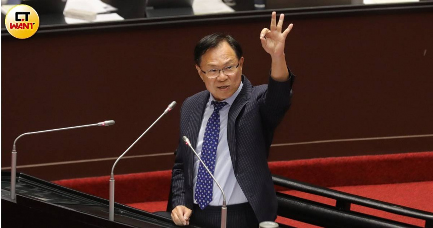 民眾黨副秘書長許甫表示，民眾黨將於明日徵召張啓楷參選嘉義市長。（圖／周志龍攝）