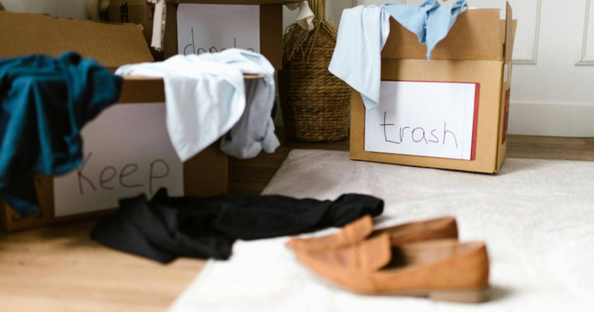 「囤物症」被指為可能與小時候孤獨與缺乏安全感有關。（示意圖／Pexels）