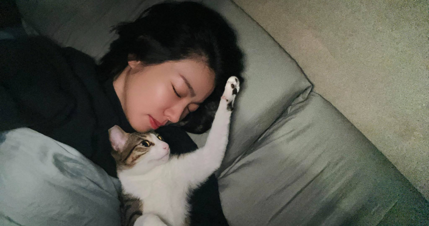 米可白長期關注流浪動物與動物保護議題，經常透過社群平台發聲。（圖／翻攝自臉書，米可白）