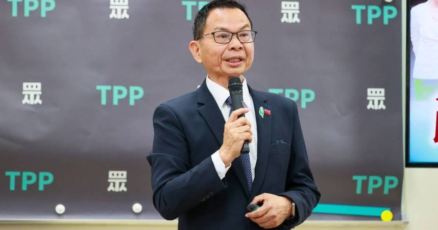 民眾黨立院黨團總召陳清龍批評，中選會人事案已通過卻遲未發布人事令，質疑行政院拖延並要求儘速處理。（圖／民眾黨提供）