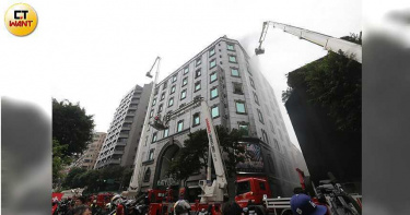 火噬錢櫃716包廂!他逃生拉友「只抓到煙」秒訣別 2友誤聽「服務員一句話」上樓慘死