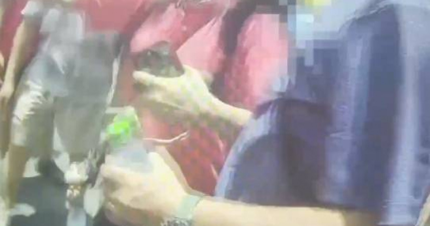 不滿廟方勸說縮短表演時間！陣頭出拳3人打成團　警火速拉開
