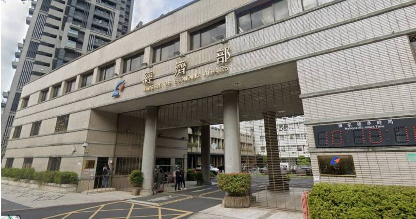 經濟部表示，將密切關注沙拉油市場動態，適時採取必要措施。（圖／報系資料庫）