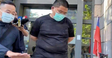 KIMIKO混珍洗珠風波遭嗆「我幫你找80位男生輪X」 宅男到案聲稱:欺負台灣人