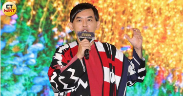 黃子佼耶誕城開唱被打槍 喊話周興哲趙岱新同台:遲早要面對