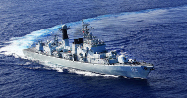 解放軍054A型護衛艦「臨沂」號。（圖／新華社）