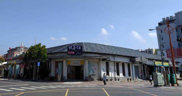等了13年仍未登錄文資 文史工作者憂百年「恆春公會堂」遭拆除