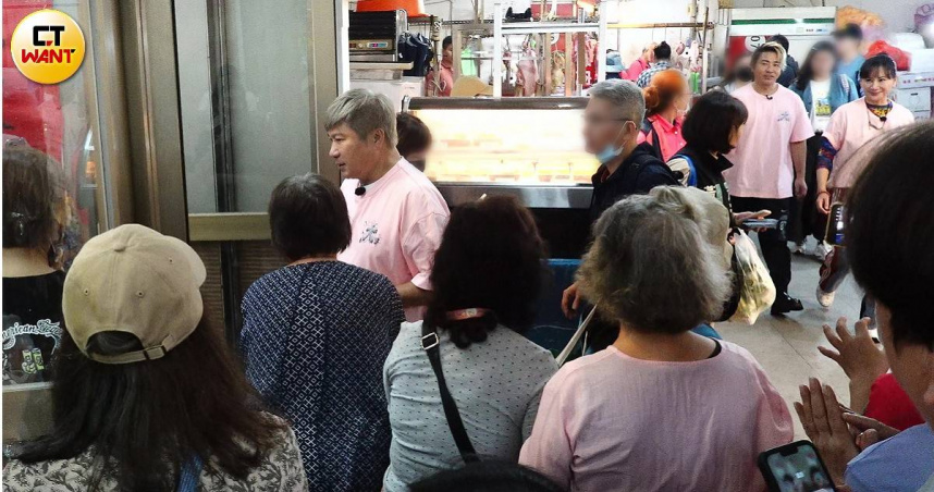 胡瓜、陳亞蘭、歐漢聲，被本刊直擊為新節目「走出攝影棚」。（圖／本刊攝影組）