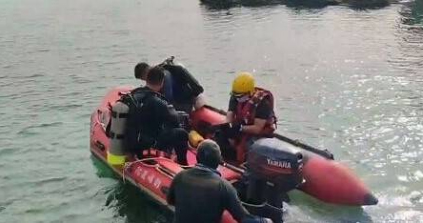 自由潛水教練大福漁港失蹤一夜未歸消防海巡全力搜救中。（翻攝畫面）