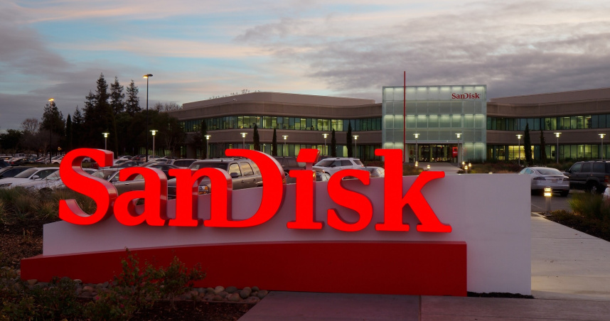 Sandisk股價30日收盤自成立以來累計將近1500％的漲幅。（圖／摘自維基百科）