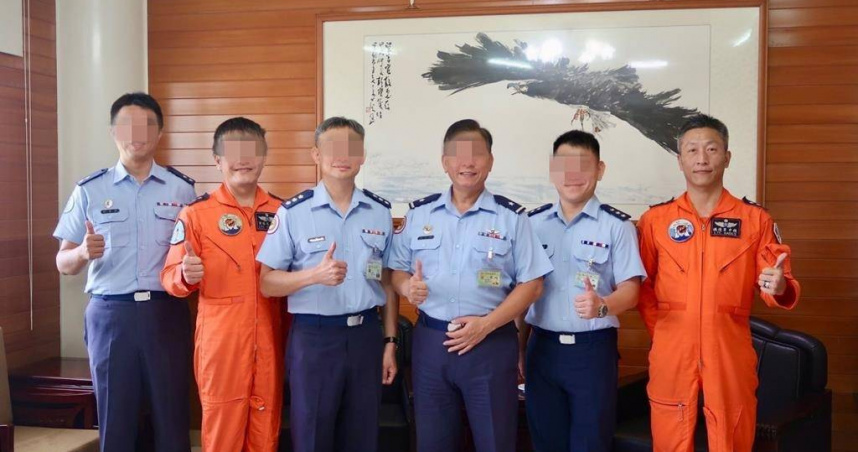 殉職飛官過俊男下月要退伍　親友慟：生活越來越幸福竟來噩耗