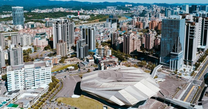 台北市「東區門戶計畫」匯聚科技、百貨、藝文能量。（圖／業者提供）