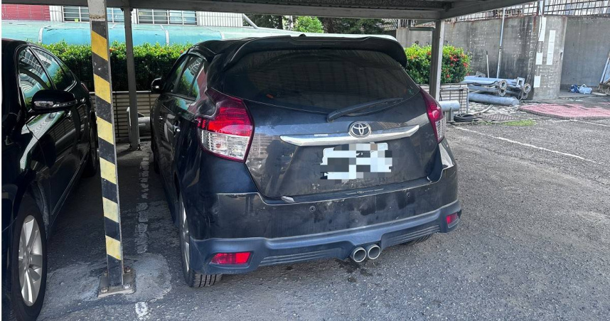 開後車廂驚見遺體！高雄22歲男報案「我殺人了」　竟直接「載屍」衝警局自首