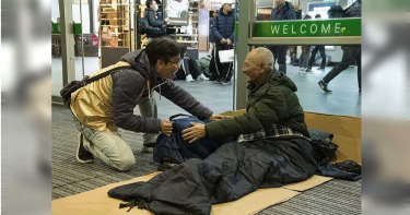 逾1300件禦寒物資愛心捐贈 讓街友寒冬更溫暖