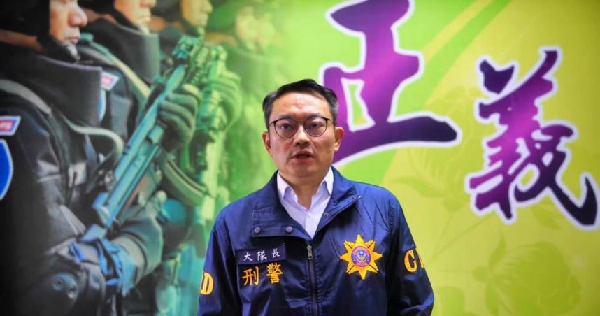 高雄刑大隊長對外說明，表示打撈的頭顱經檢驗確定為黃姓大嫂。（圖/翻攝畫面）