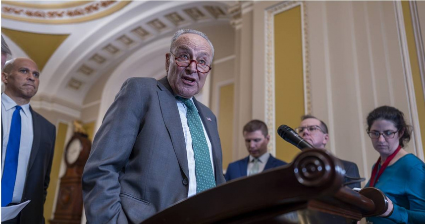 民主黨參院領袖舒默（Chuck Schumer）。（圖／達志／美聯社）