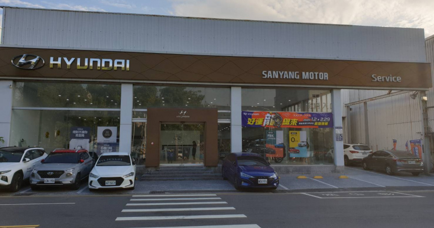 現代汽車鳳山展示中心課長侵占客戶133萬訂車款，被判刑1年2月。（圖／翻攝Hyundai現代汽車鳳山營業據點臉書）