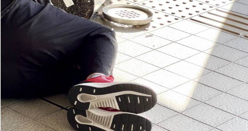 庇護工場爆壓榨身障生！未達萬元業績睡地板，勞動局出手了。（示意圖／翻攝photoAC）