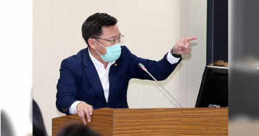 【國防布難掀4】關鍵檔案在船上又在車上? 立委飆罵副司令