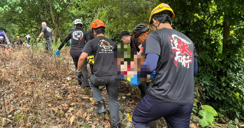 高中畢業生相約三峽河嬉戲　禁區跳水命危緊急送醫