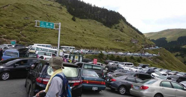2女合歡山為停車位爆口角 登山又遇到直接幹架拚輸贏
