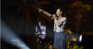 五月天壓軸登場超犀利趴 劉若英哽咽憶父女情