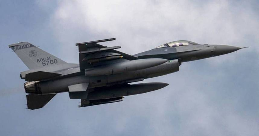 與失事戰機同型的F-16。（圖／翻攝自IDF經國號粉絲專頁）