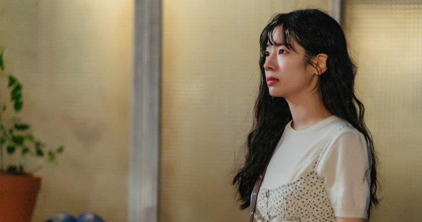 《Love Me》TWICE成員多賢在劇中終於鼓起勇氣向飾演青梅竹馬的李施優告白。（圖／Hami Video）