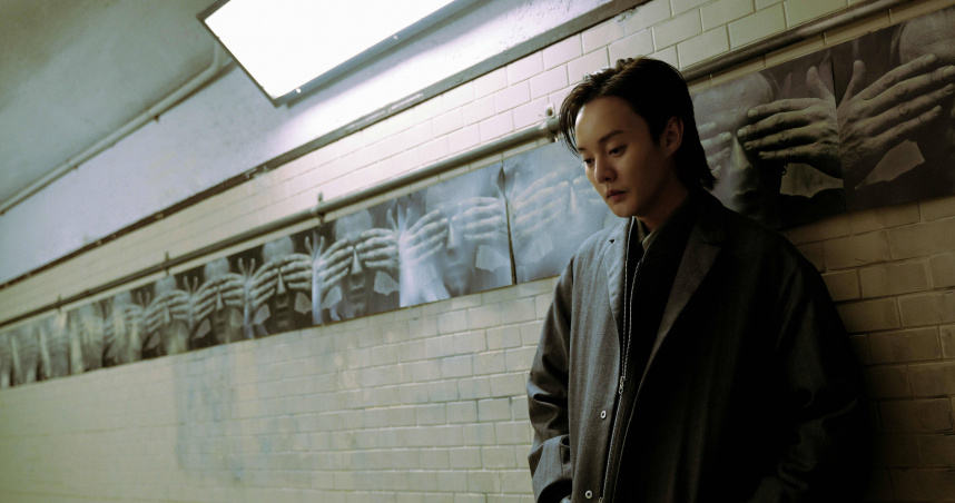 許富凱推出單曲〈講袂出喙的情話〉。（圖／何樂音樂提供）