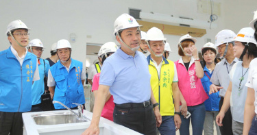 學校裝冷氣 侯友宜強調使用者付費