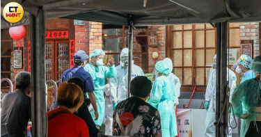 手機、傳真、廣播一起響!資深護理師揭露疫調工作流程 「沈默偵探」忙到睡辦公室